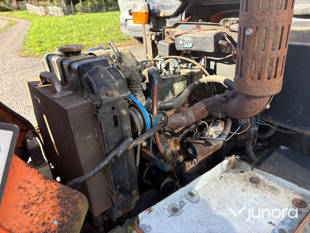 Traktor - Kubota, B 7100 HST, 4WD