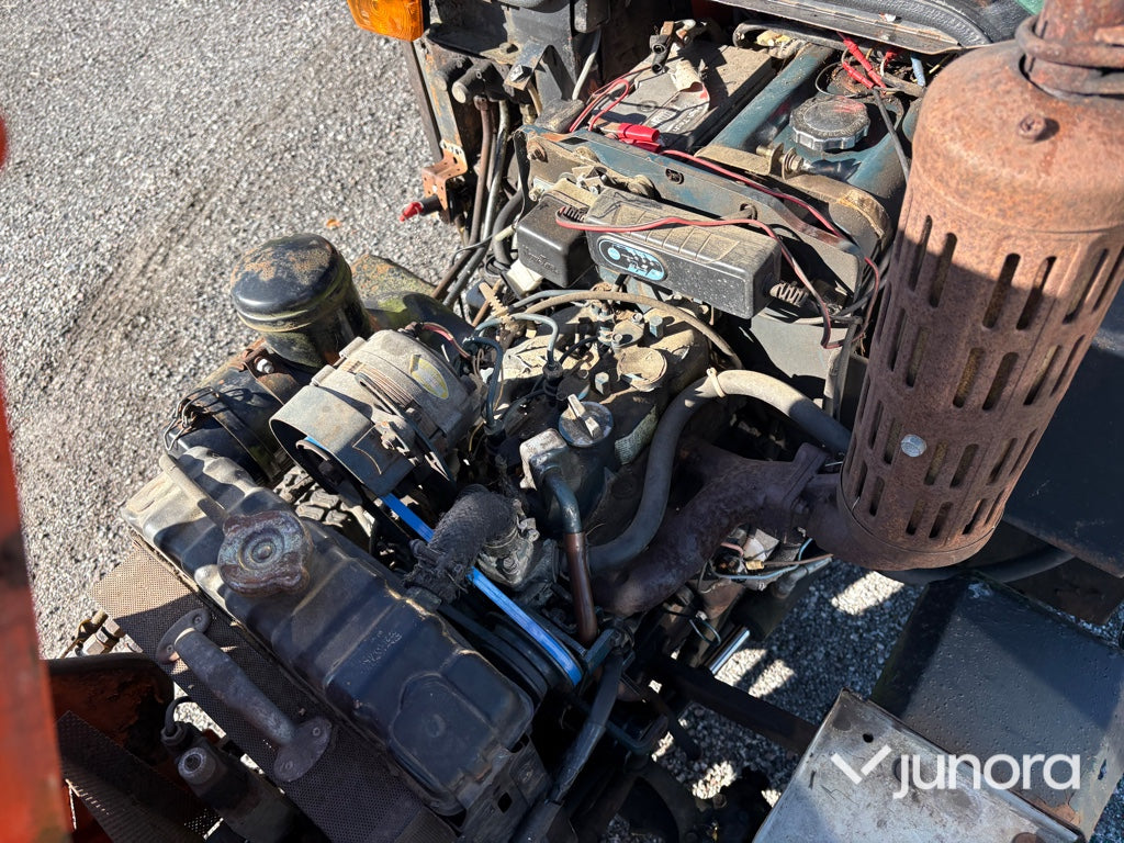 Traktor - Kubota, B 7100 HST, 4WD