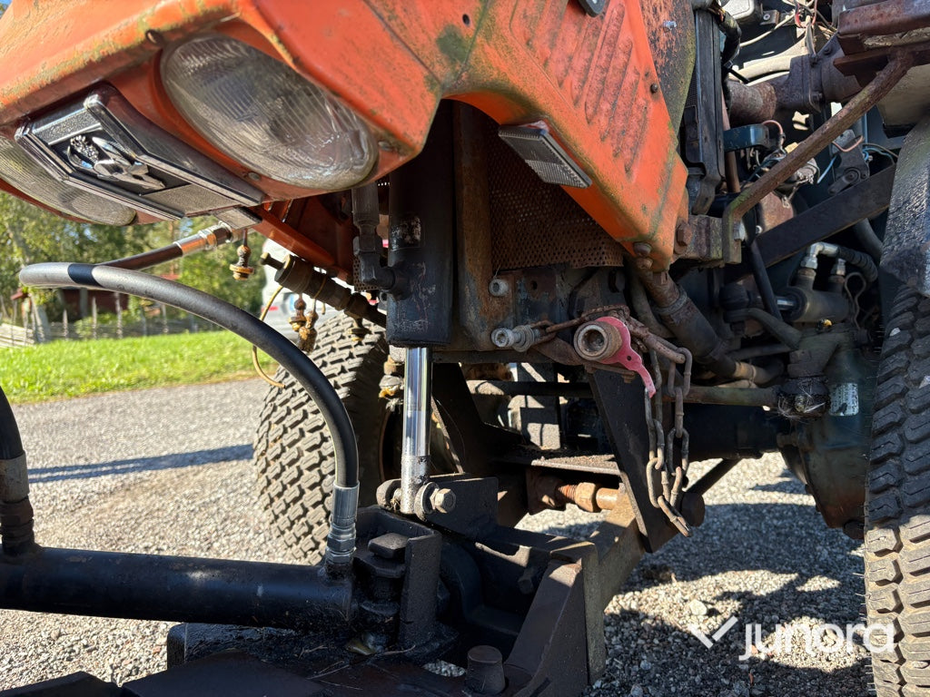 Traktor - Kubota, B 7100 HST, 4WD