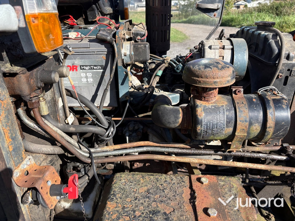 Traktor - Kubota, B 7100 HST, 4WD