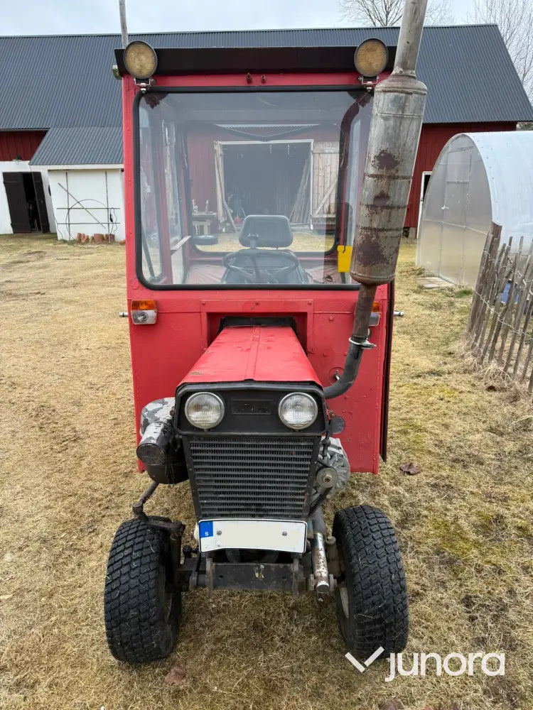 Redskapsbärare - Holder, B18
