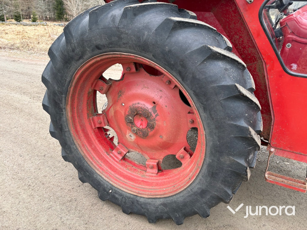 Traktor - Volvo BM 430