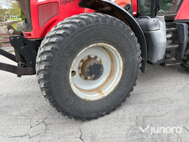 Massey Ferguson 6480 Dyna 6 med lastare och frontlyft