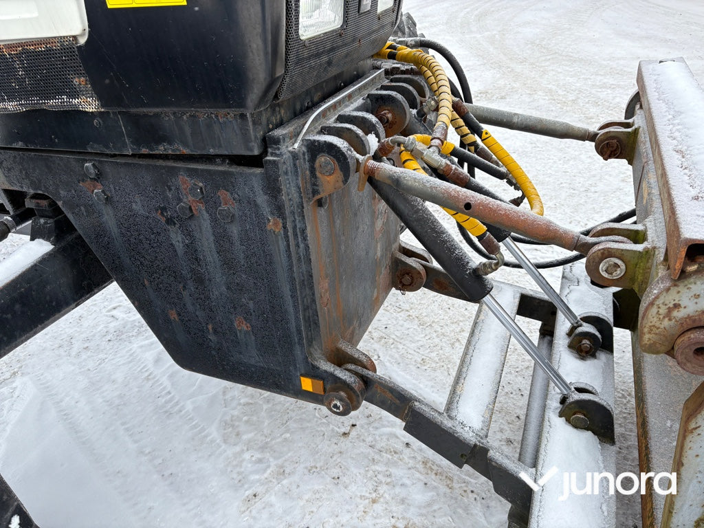 Traktor - Valmet, 8300