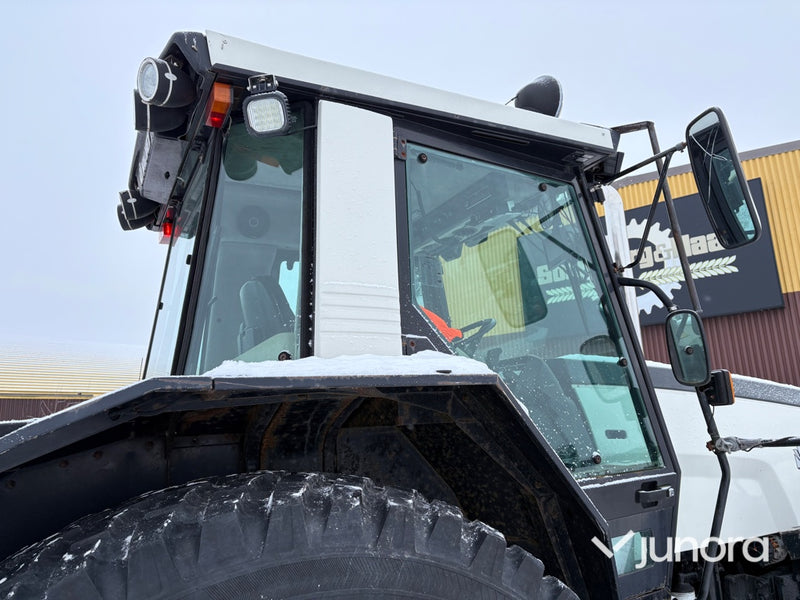 Traktor - Valmet, 8300