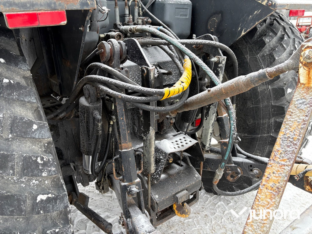 Traktor - Valmet, 8300
