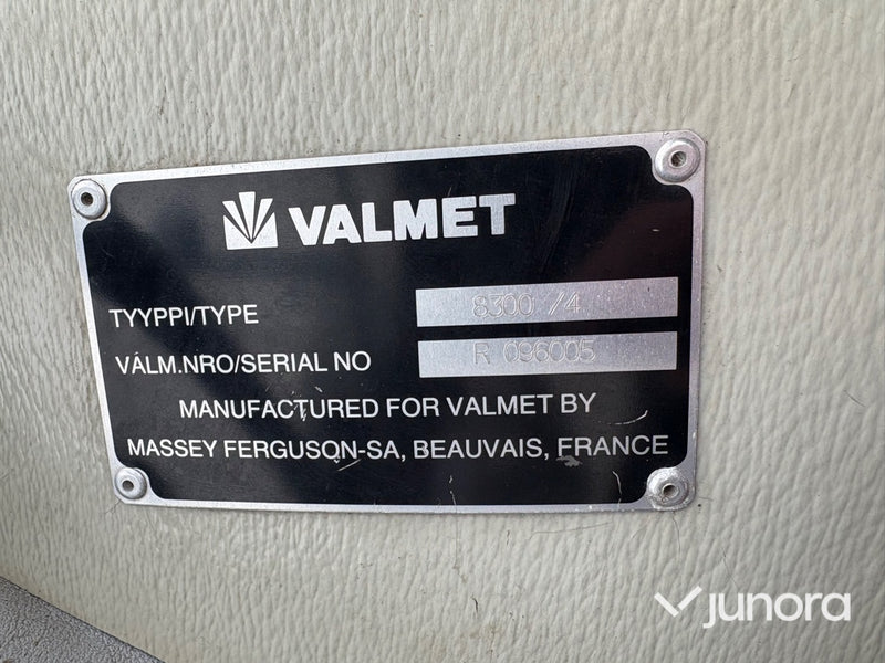 Traktor - Valmet, 8300