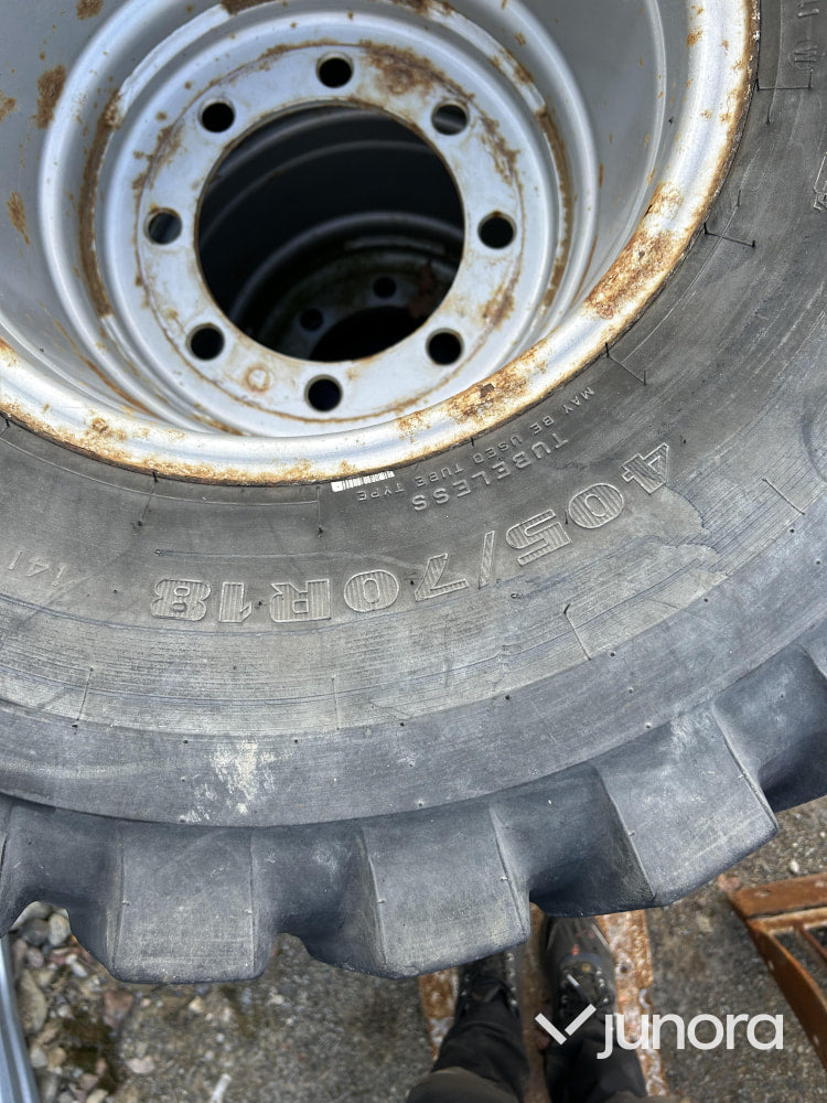 Däck med fälg Firestone Utility Duraforce 405/70R18
