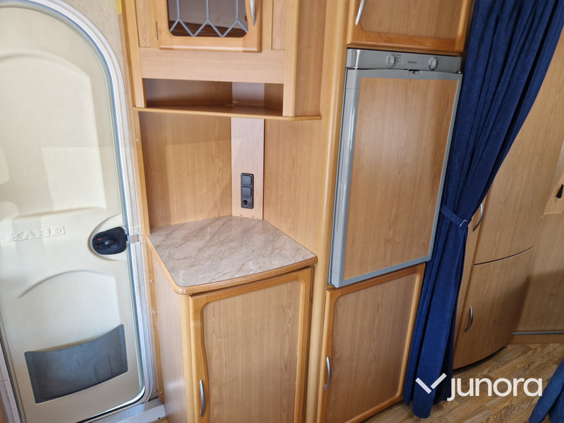 Husvagn Kabe Smaragd XL King Size
