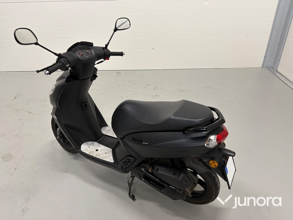 Moped - Peugeot, Kisbee
