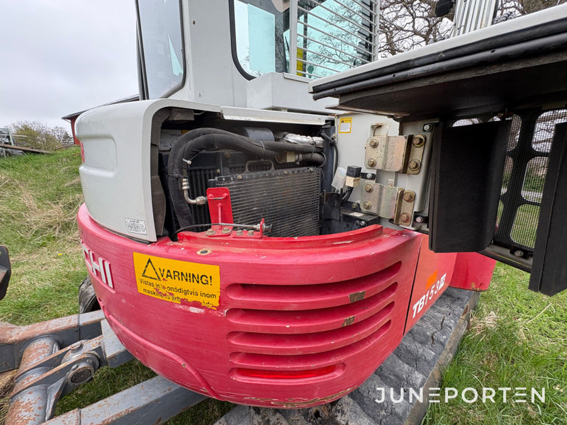 Bandgrävmaskin Take-Job TB 153 FR