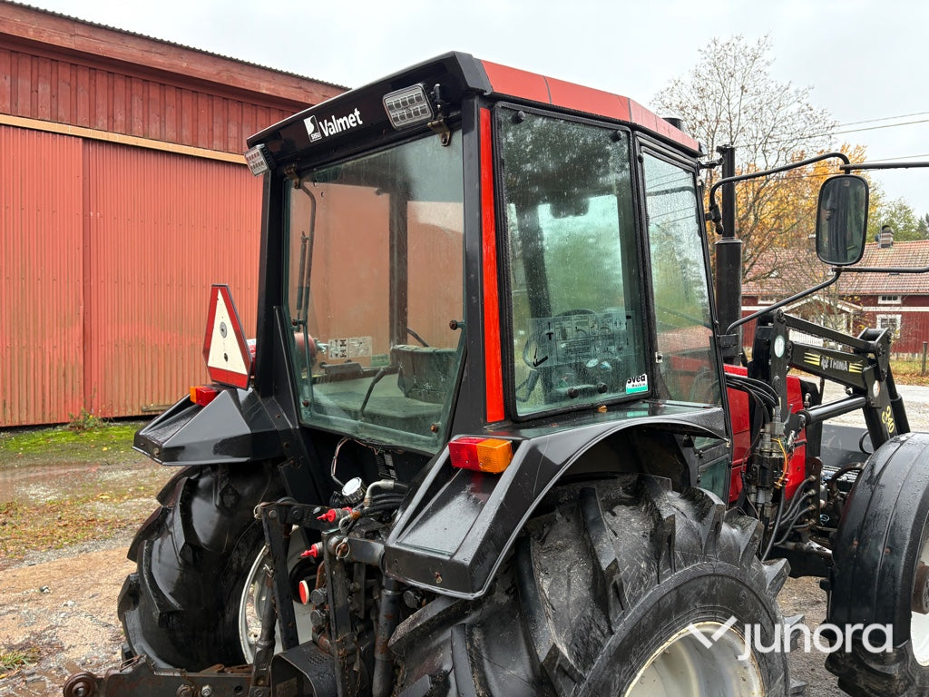 Traktor - Valmet 465-4, med lastare