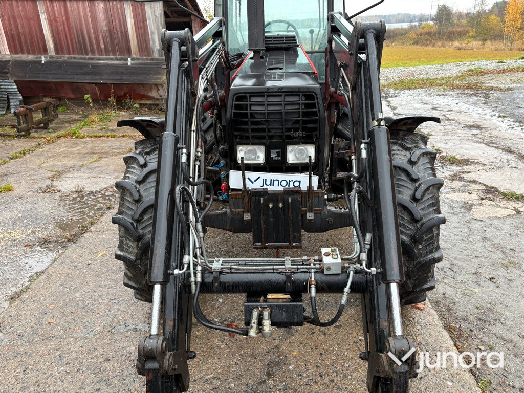 Traktor - Valmet 465-4, med lastare