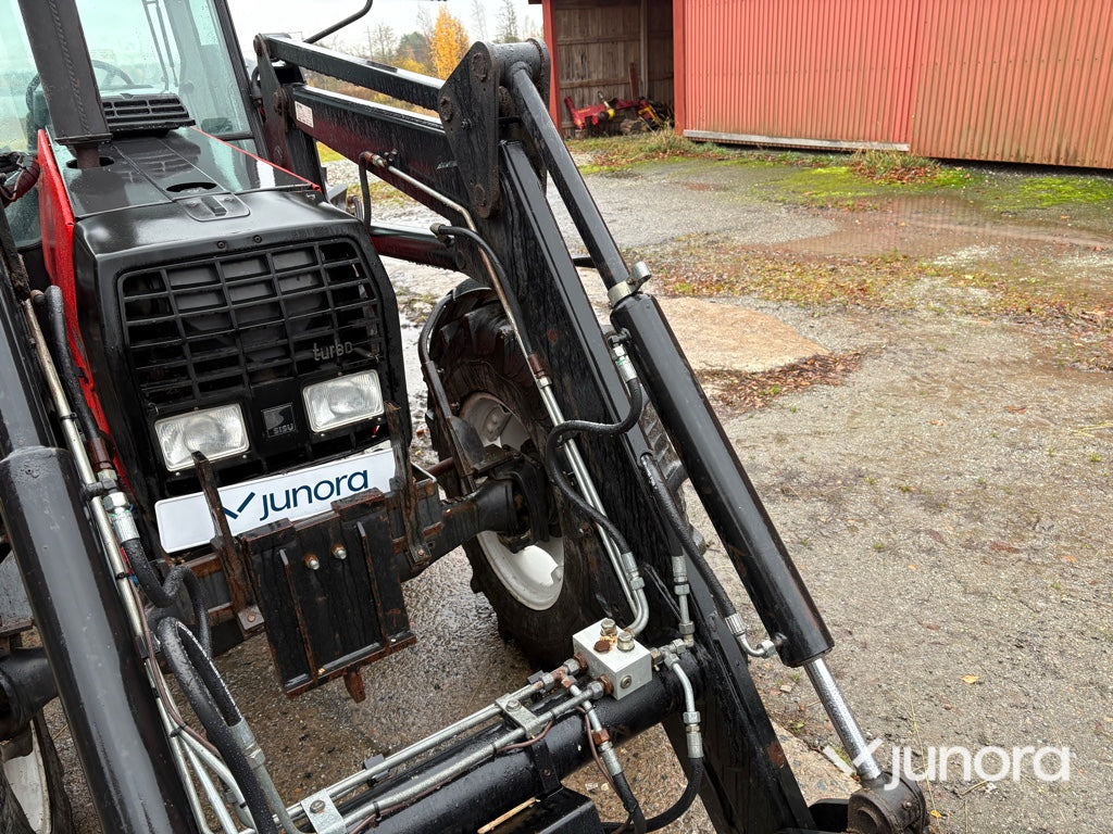 Traktor - Valmet 465-4, med lastare