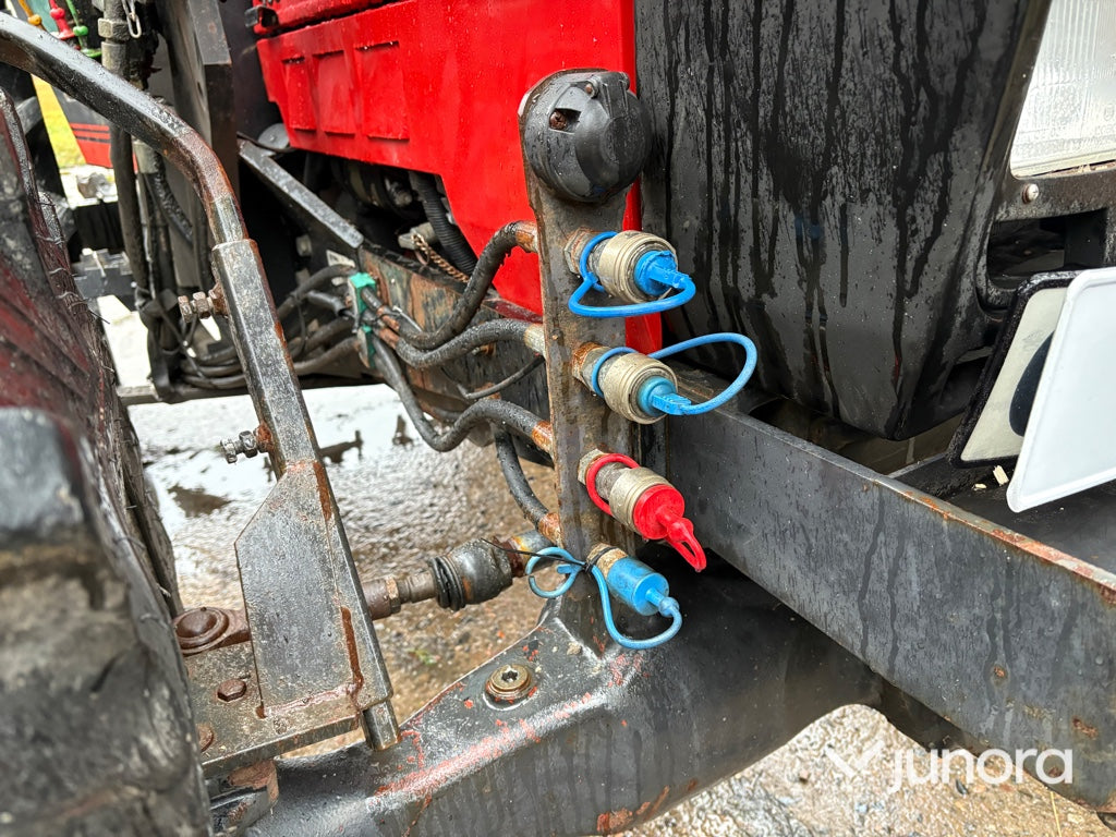 Traktor - Valmet 465-4, med lastare