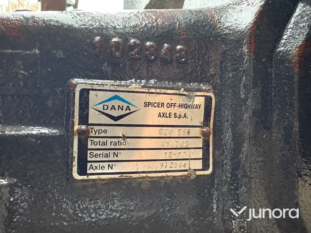 Traktor - Valmet 465-4, med lastare