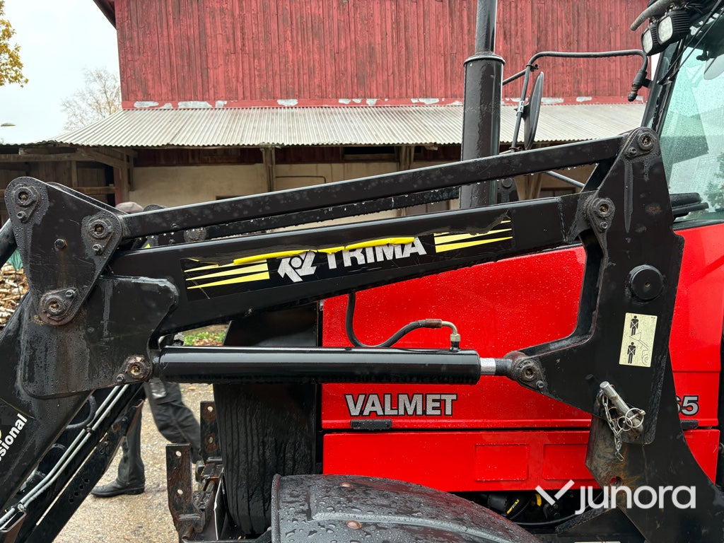 Traktor - Valmet 465-4, med lastare