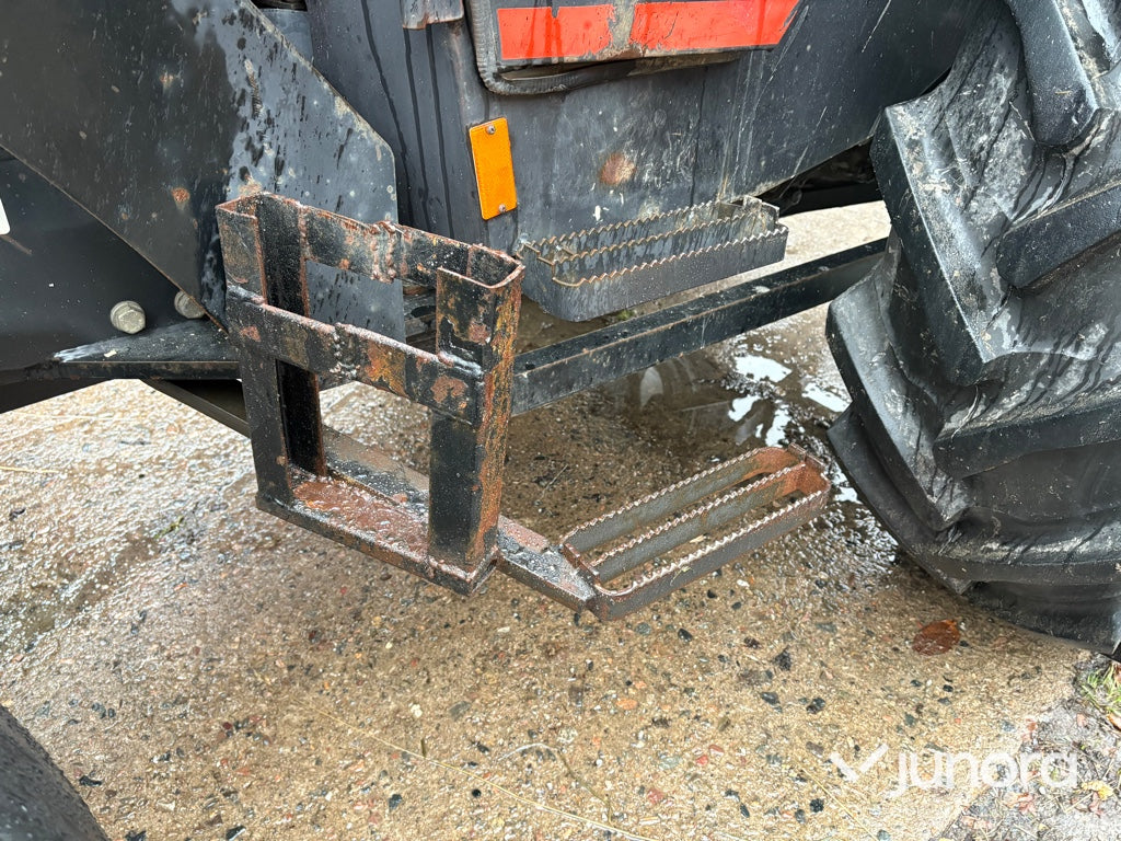 Traktor - Valmet 465-4, med lastare