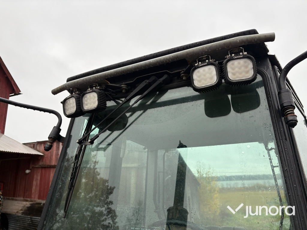 Traktor - Valmet 465-4, med lastare