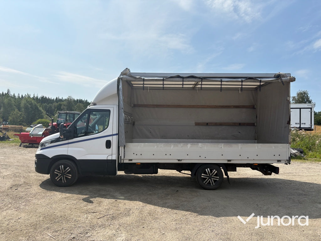 Flakbil - Iveco Daily VI