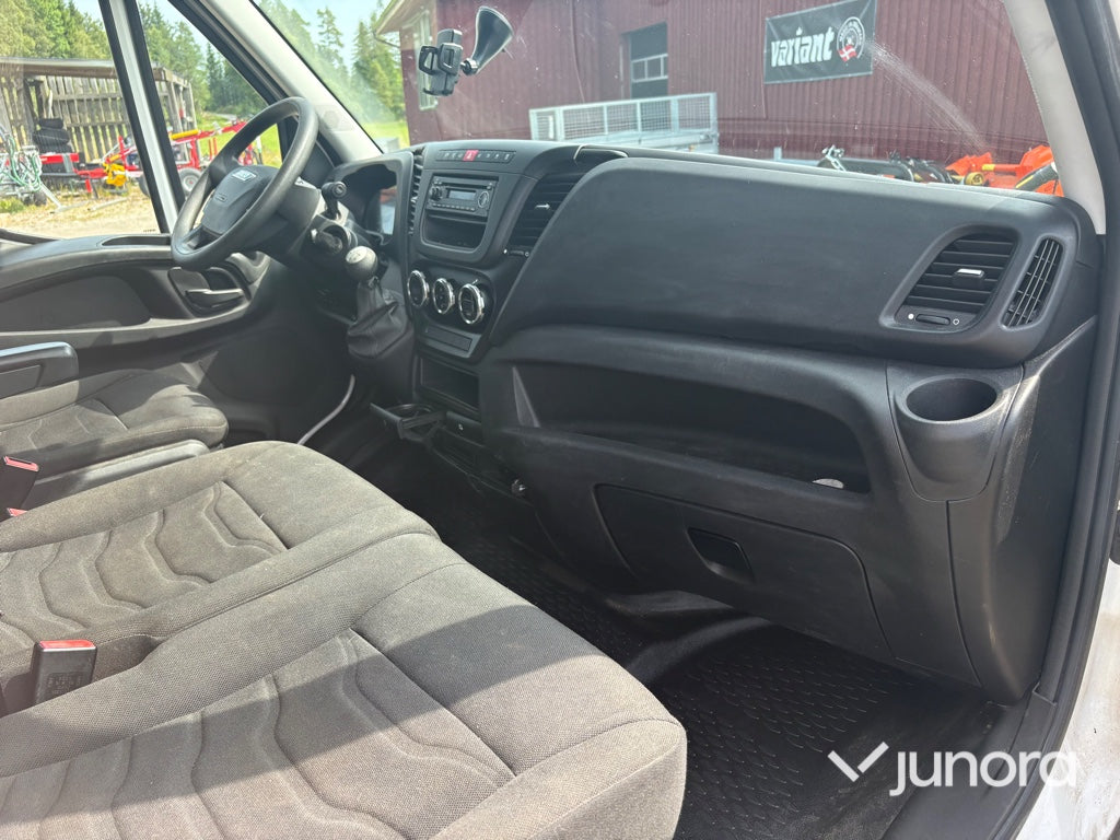 Flakbil - Iveco Daily VI