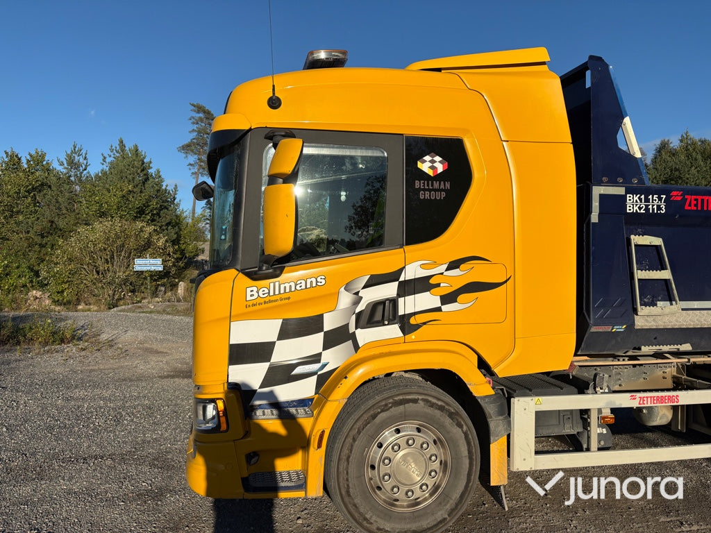 Lastbil + Släp + Flak - Scania, P420 B6X2*4NB