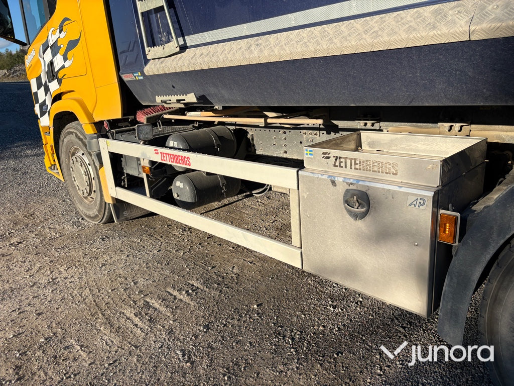 Lastbil + Släp + Flak - Scania, P420 B6X2*4NB