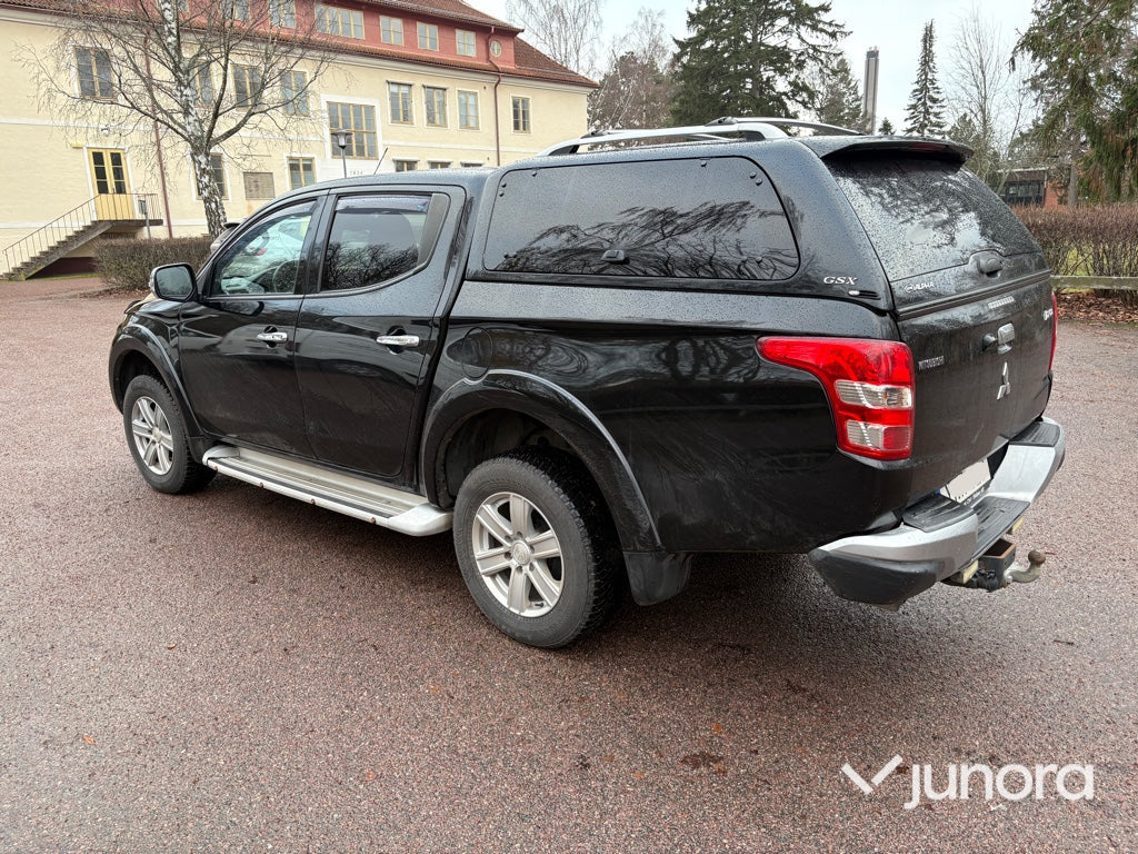 Lätt lastbil - Mitsubishi L 200