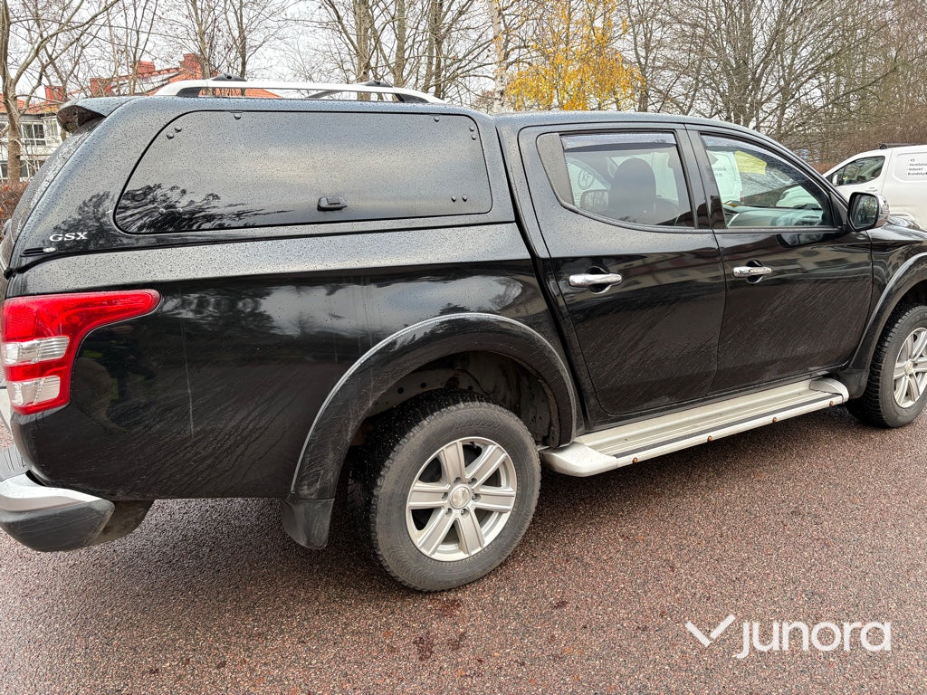Lätt lastbil - Mitsubishi L 200