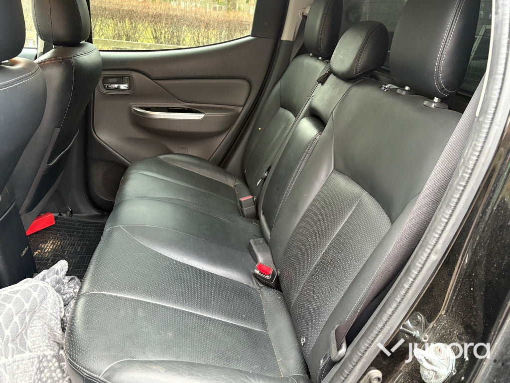 Lätt lastbil - Mitsubishi L 200