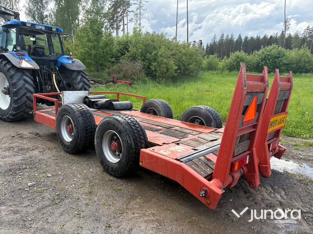 Trailer - Till grävmaskin