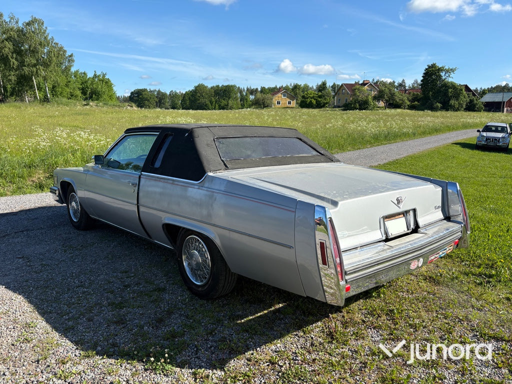 Veteranbil - Cadillac, Deville 7.0