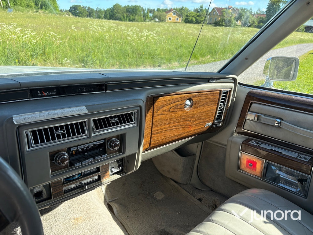 Veteranbil - Cadillac, Deville 7.0