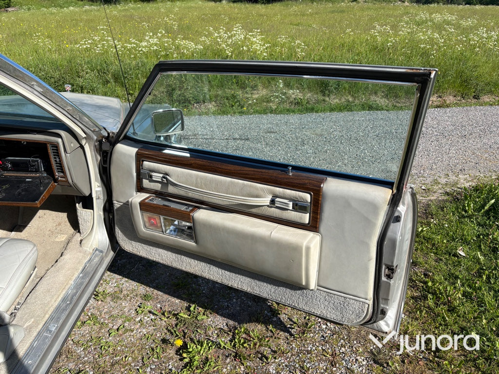 Veteranbil - Cadillac, Deville 7.0