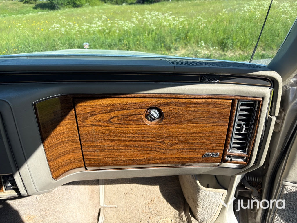 Veteranbil - Cadillac, Deville 7.0