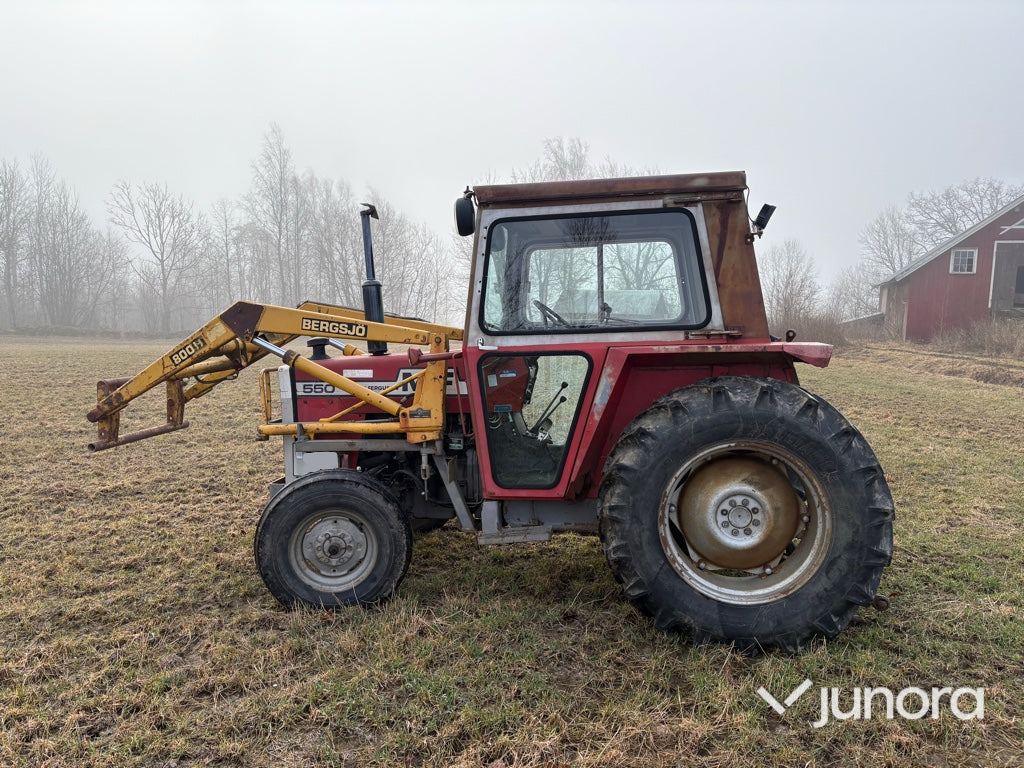 Traktor - Massey Ferguson, 550-2, Med lastare