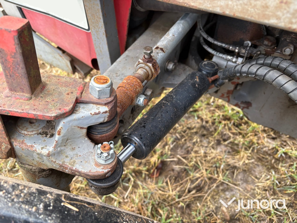 Traktor - Massey Ferguson, 550-2, Med lastare