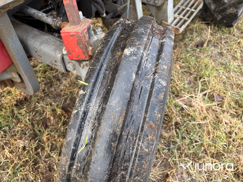 Traktor - Massey Ferguson, 550-2, Med lastare