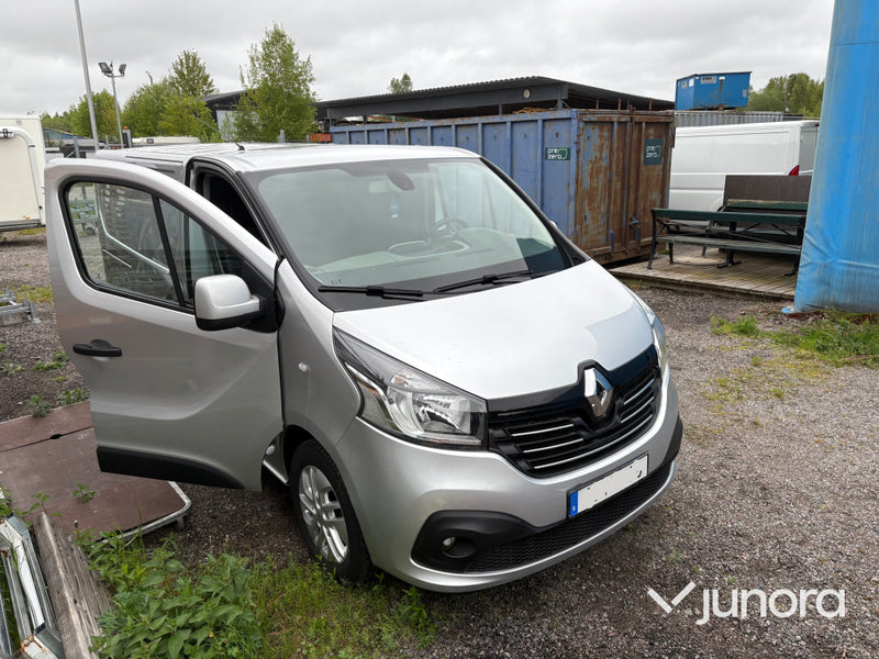 RENAULT TRAFIC Lätt Lastbil