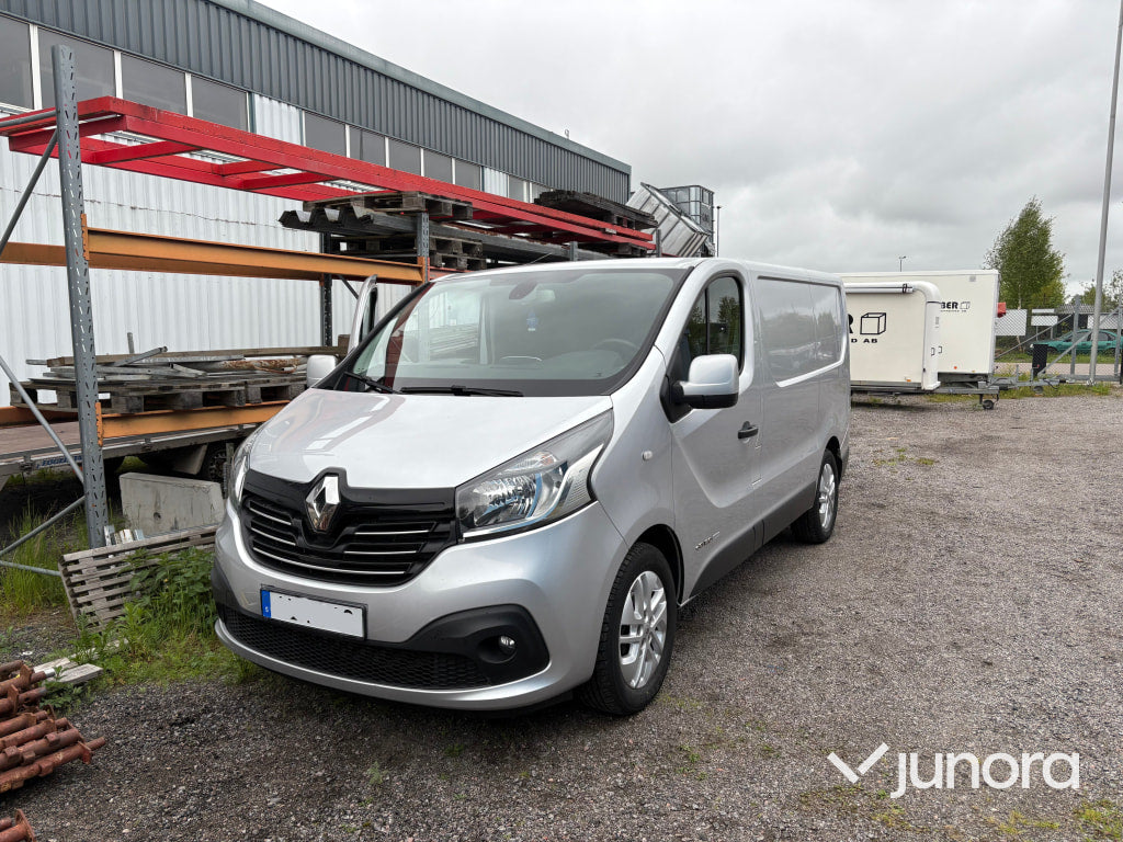 RENAULT TRAFIC Lätt Lastbil