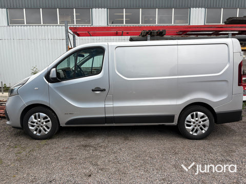 RENAULT TRAFIC Lätt Lastbil