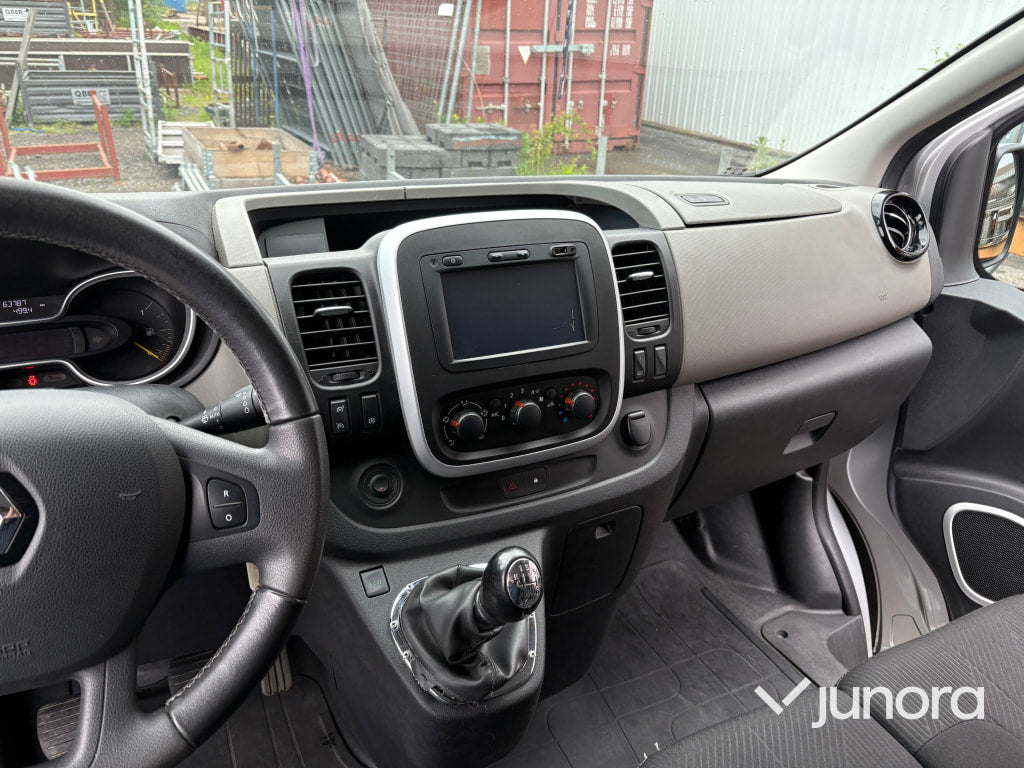 RENAULT TRAFIC Lätt Lastbil