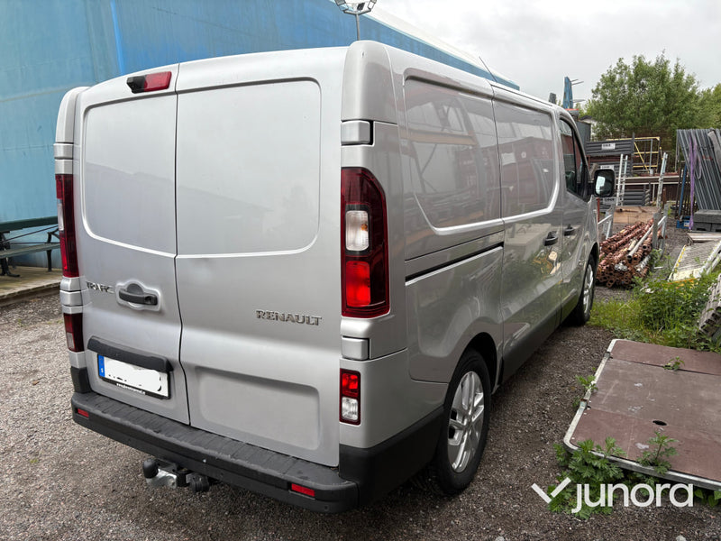 RENAULT TRAFIC Lätt Lastbil
