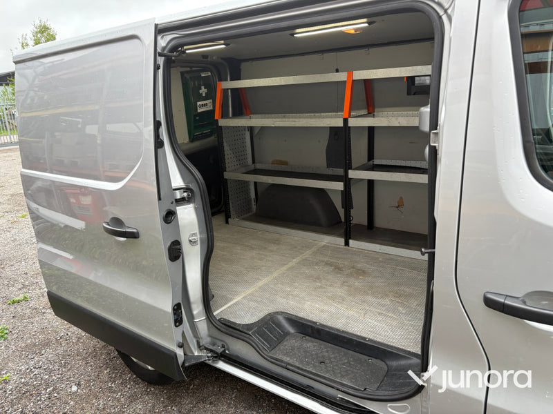 RENAULT TRAFIC Lätt Lastbil