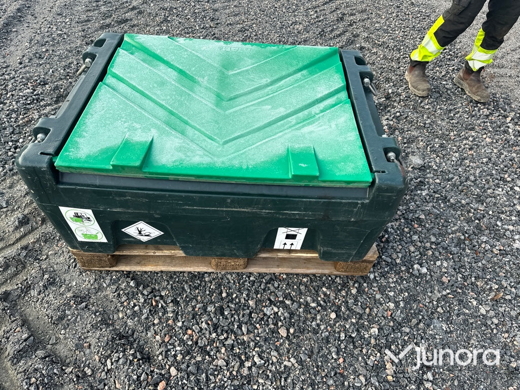Diesel tank