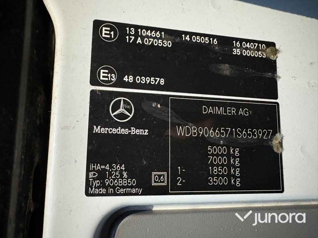 Lätt lastbil - Mercedes-Benz, Sprinter 316