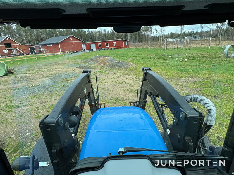 New Holland TD5.85 4WD