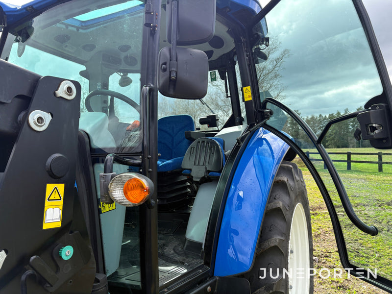 New Holland TD5.85 4WD