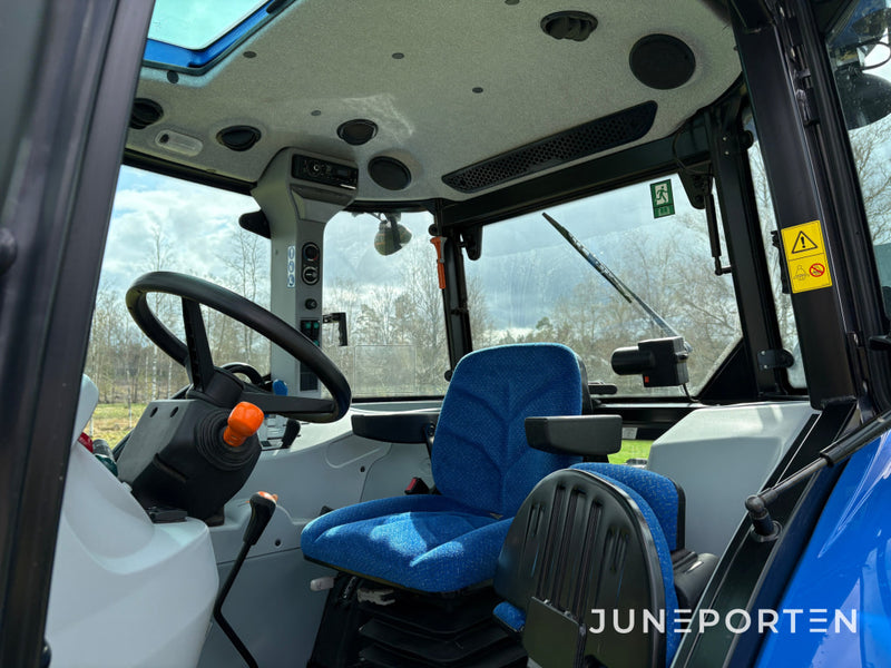 New Holland TD5.85 4WD