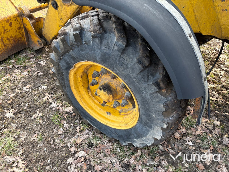 Traktorgrävare - Volvo, BM GM 616, Med redskap